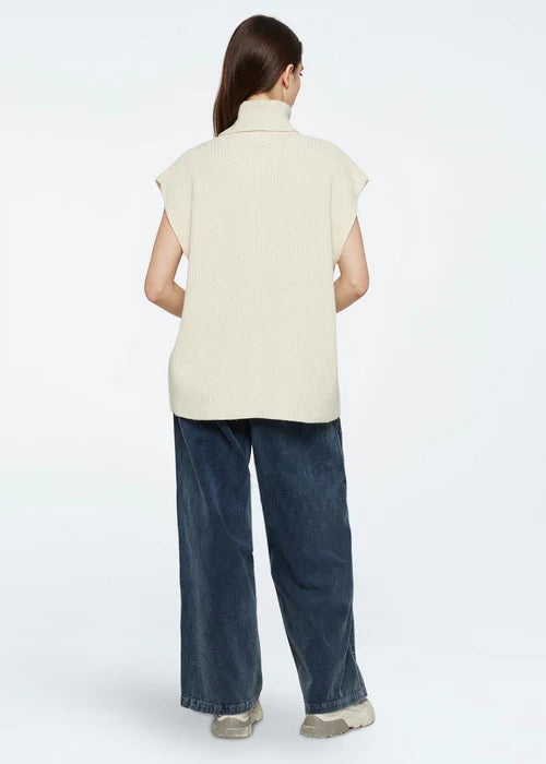 Naja Sweater Vest