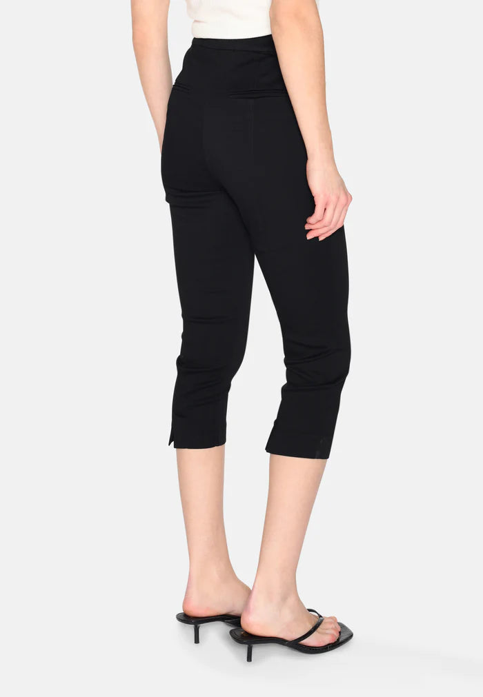 Sophia Pant