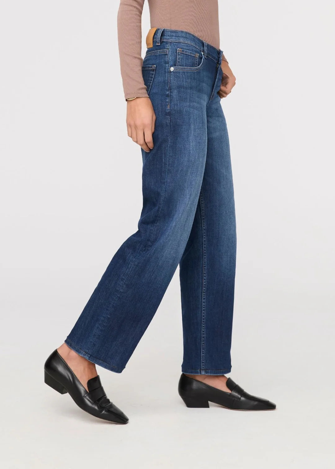 Performance Midrise Straight