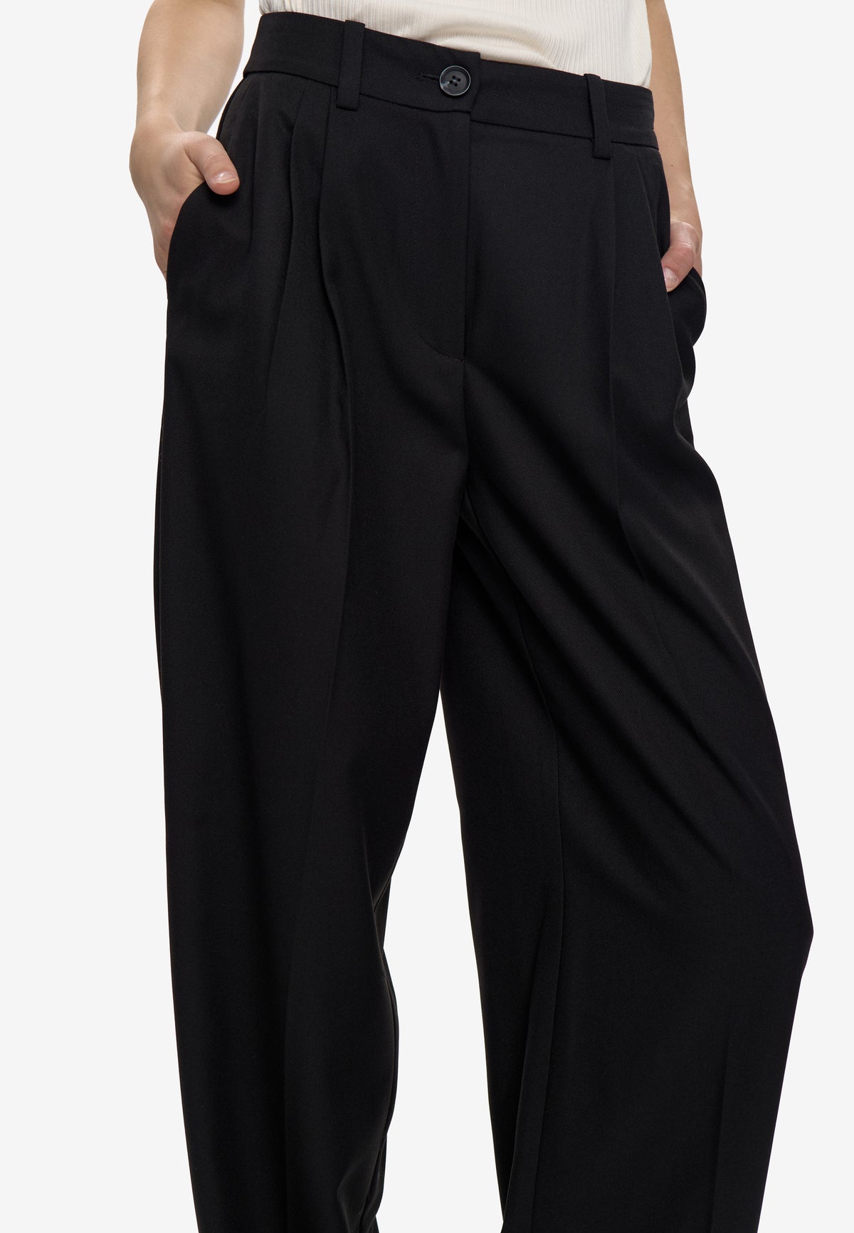 Chloe Pant