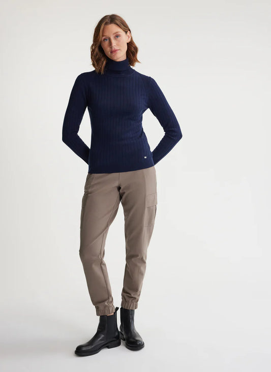 Isla Light Turtleneck