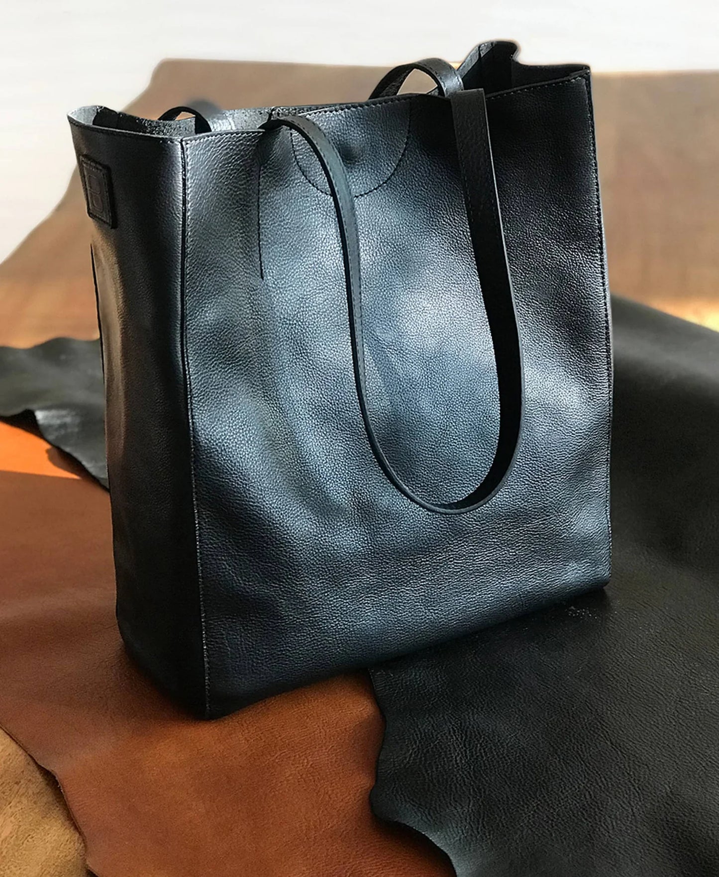 Giovana Tote Bag