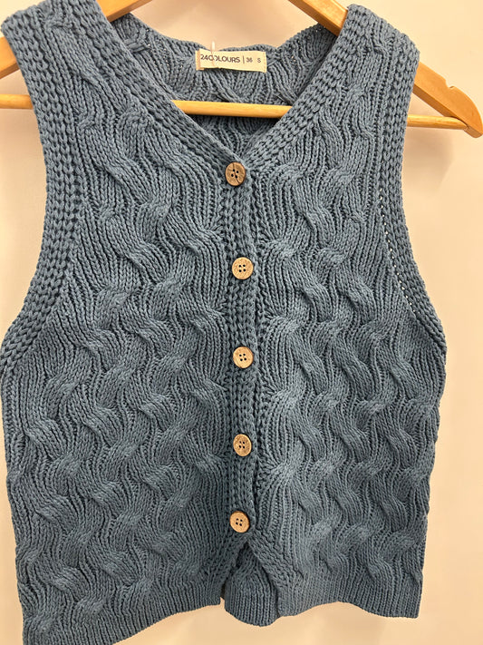 Katrina Vest