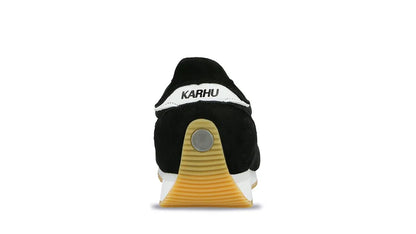 Mestari by Karhu