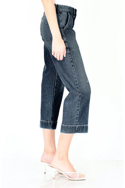Farrah Crop
