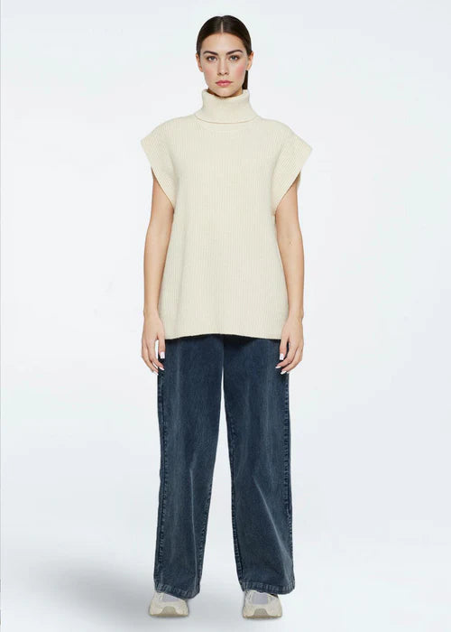 Naja Sweater Vest