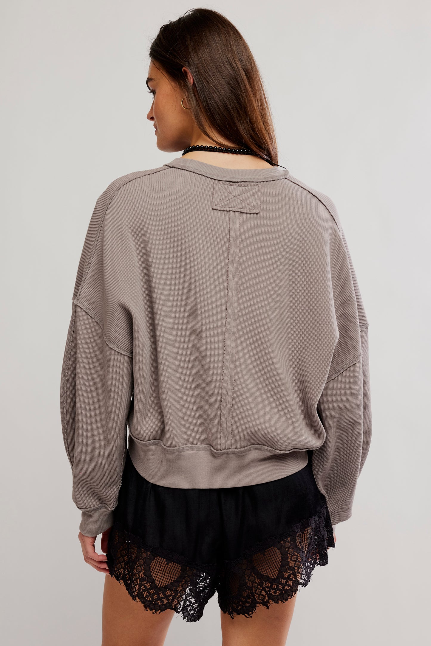 Skyliine Tee