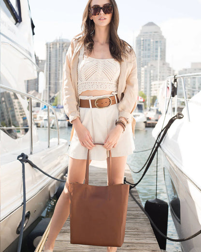 Giovana Tote Bag