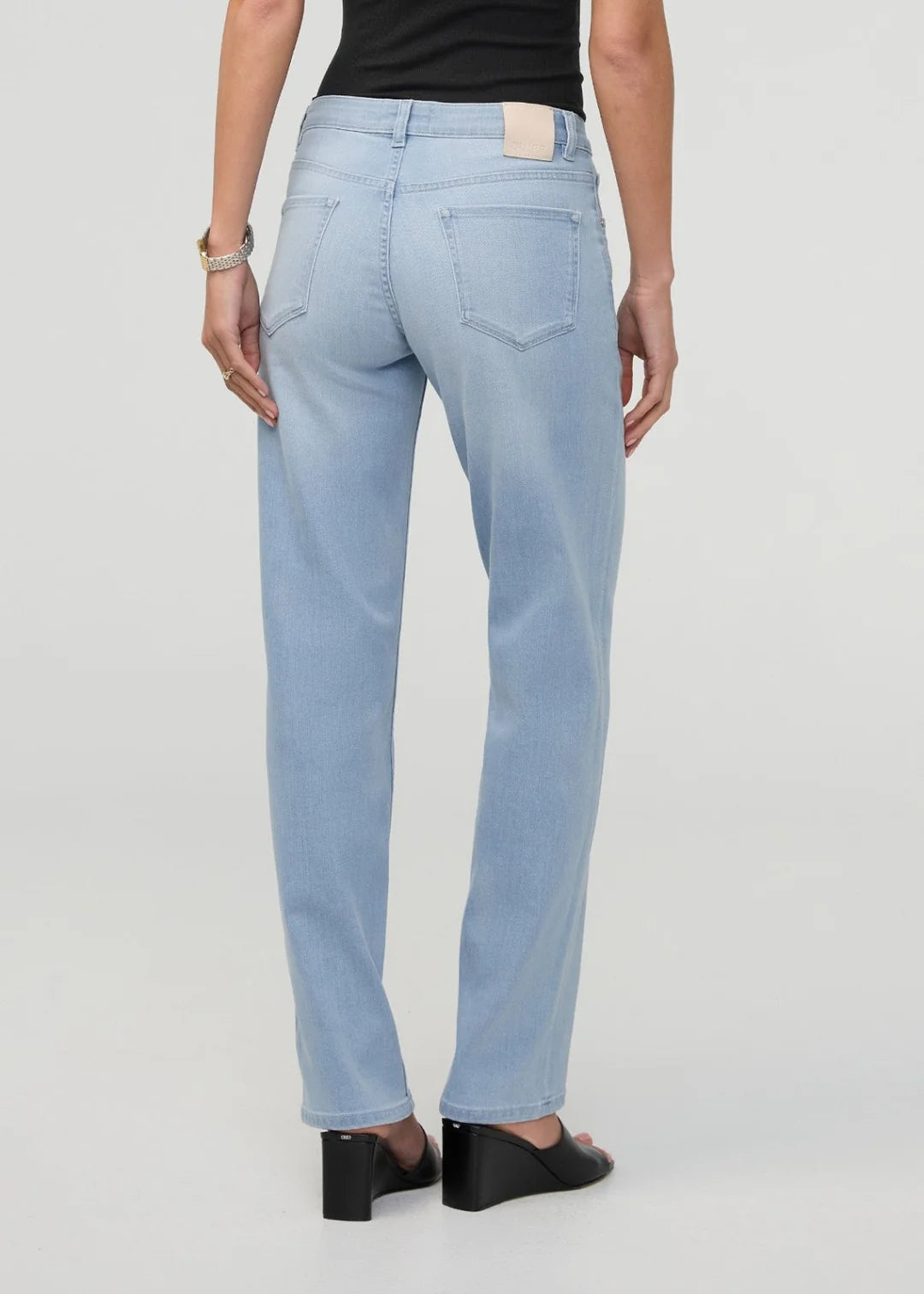 Performance Midrise Straight
