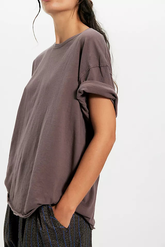 Nina Tee