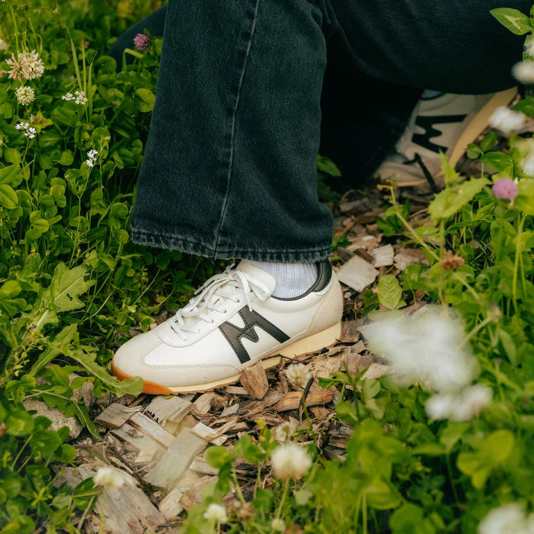 Karhu Mestari 76